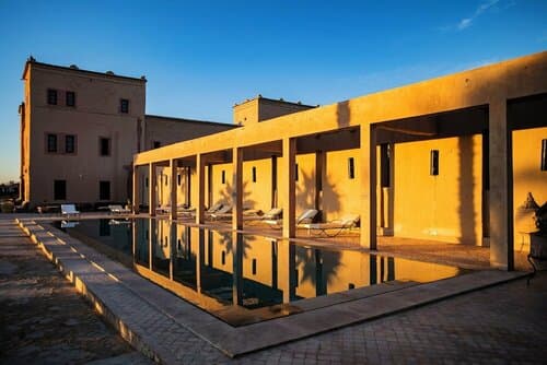 Внешний вид отеля Kanz Erremal в Эт-Таусе