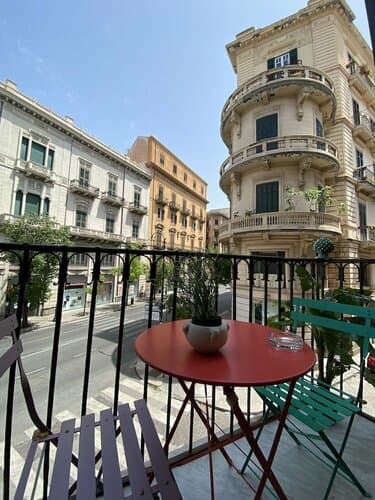 Внешний вид отеля Aquarooms в Палермо