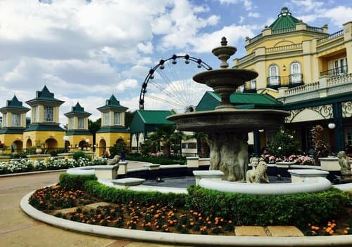 Внешний вид отеля Hallmark Hotel