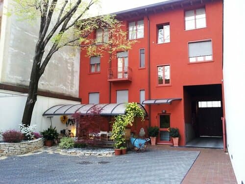 Внешний вид отеля Hotel Il Girasole Milano в Милане