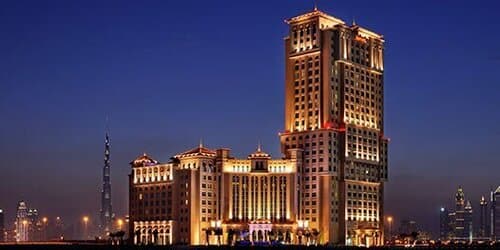 Внешний вид отеля Shanghai Marriott Marquis City Centre в Хуанпу