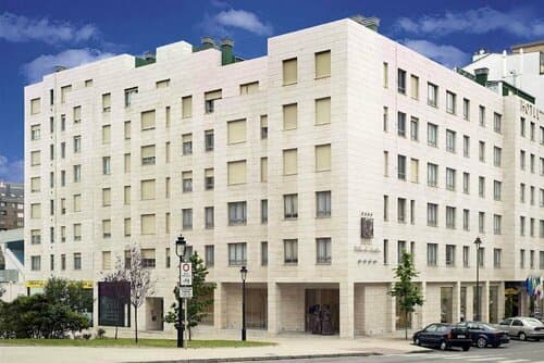 Внешний вид отеля Oca Villa de Avilés Hotel