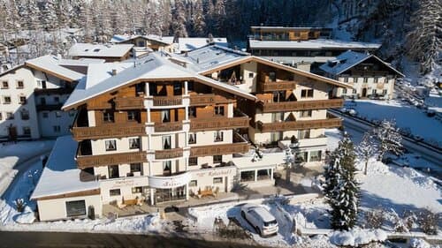 Внешний вид отеля Hotel Stern