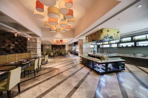 Внешний вид отеля DoubleTree by Hilton Hotel Gurgaon - New Delhi NCR в Гургаоне
