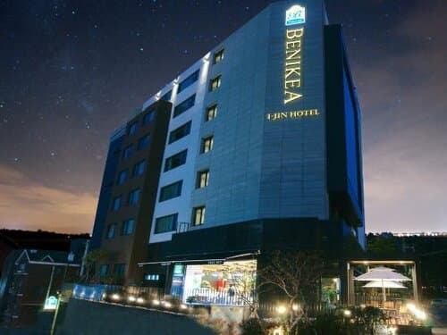 Внешний вид отеля I-Jin Hotel