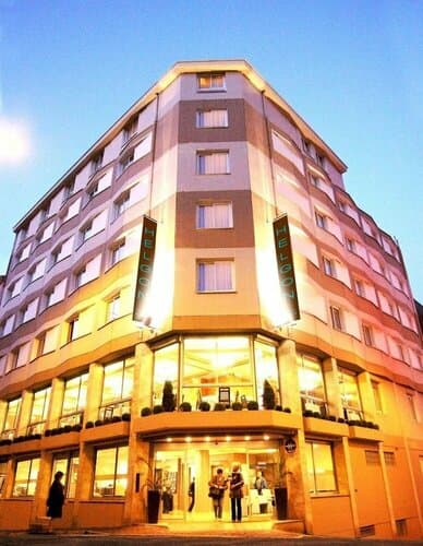 Внешний вид отеля Helgon Hotel – Lourdes Pyrenees