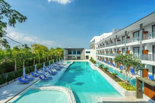 Внешний вид отеля Seabed Grand Hotel Phuket