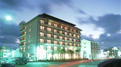 Внешний вид отеля Ocean Grand Hotel в Чеджу