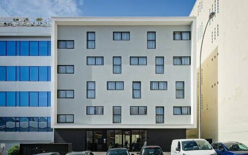 Внешний вид отеля Dwo Yuste Alcalá в Мадриде