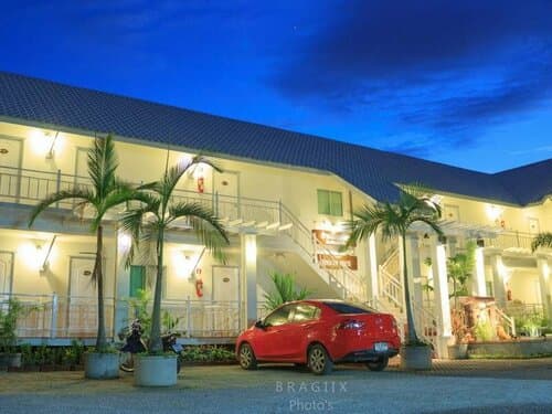 Внешний вид отеля Rinlada House