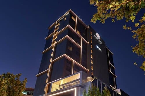 Внешний вид отеля DoubleTree by Hilton Perth Northbridge