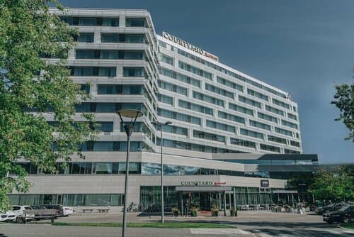 Внешний вид отеля Courtyard by Marriott Stockholm Kungsholmen в Стокгольме