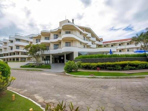 Внешний вид отеля Hotel Praia Brava в Флорианополисе