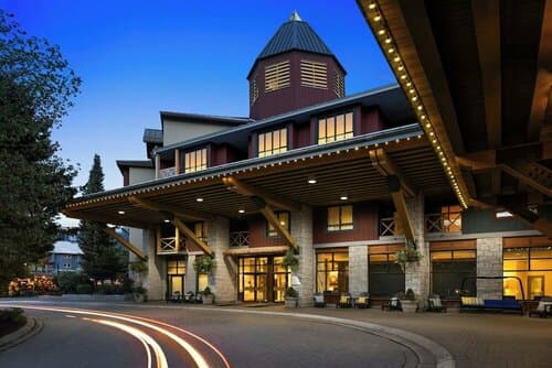Внешний вид отеля Delta Hotels by Marriott Whistler Village Suites
