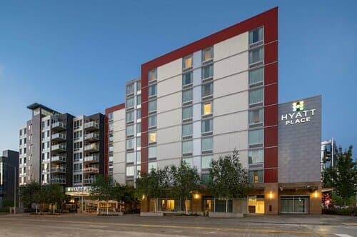 Внешний вид отеля Hyatt Place Seattle Downtown в Сиэтле