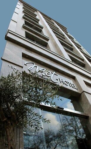 Внешний вид отеля Met Boutique Hotel в Конаке