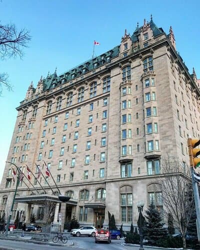 Внешний вид отеля The Fort Garry Hotel