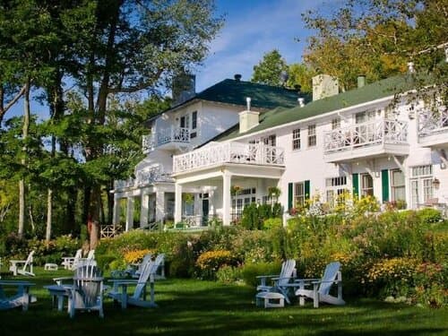 Внешний вид отеля Manoir Hovey