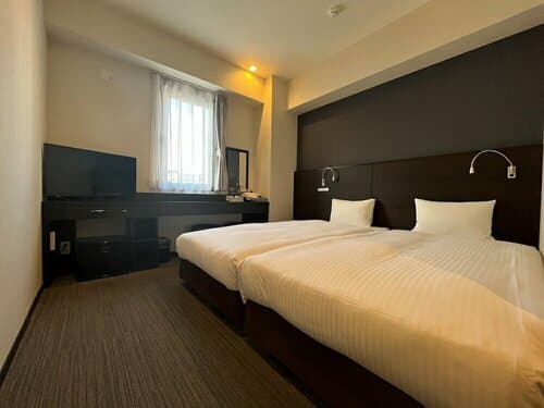 Внешний вид отеля The Breakfast Hotel Fukuoka Tenjin в Фукуоке