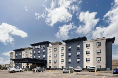 Внешний вид отеля Home Inn and Suites Regina Airport в Реджайне