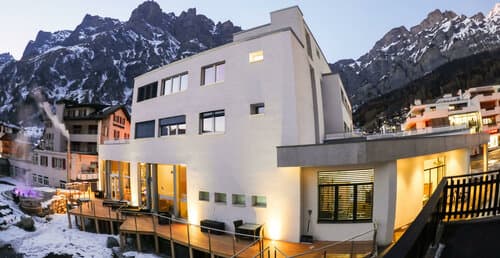 Внешний вид отеля Therme 51