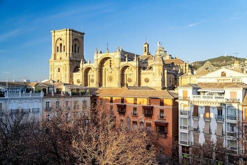 Внешний вид отеля U-Sense Granada Centro в Гранаде