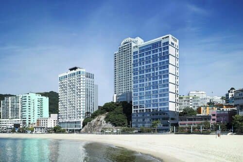 Внешний вид отеля Fairfield by Marriott Busan Songdo Beach