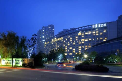 Внешний вид отеля Hilton Nanjing Riverside в Нанкине