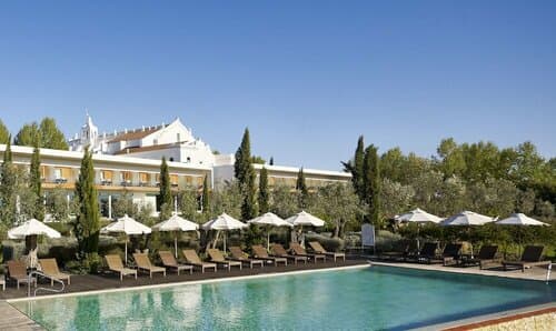 Внешний вид отеля Convento do Espinheiro, Historic Hotel & SPA