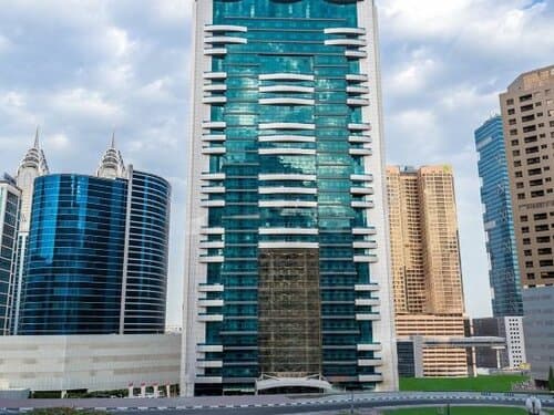 Внешний вид отеля First Central Hotel Suites