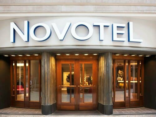 Внешний вид отеля Novotel Den Haag City Centre в Гааге