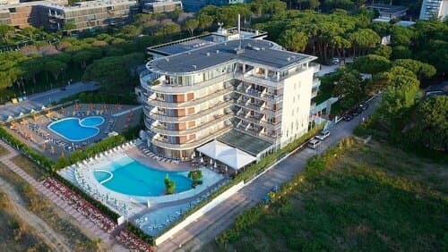 Внешний вид отеля Jesolopalace Hotel & Aparthotel