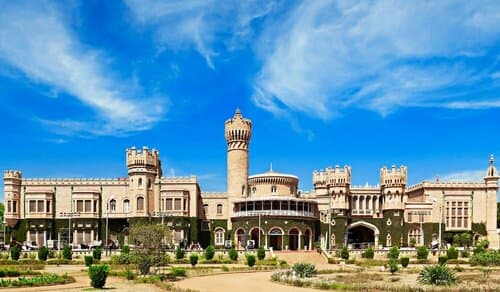 Внешний вид отеля Fairfield by Marriott Bengaluru Outer Ring Road