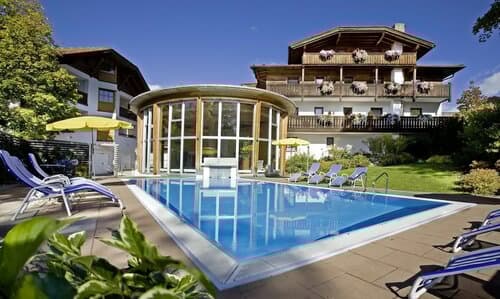 Внешний вид отеля Hotel Bon Alpina в Инсбруке