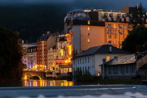 Внешний вид отеля The Originals City, Hôtel Astoria Vatican, Lourdes