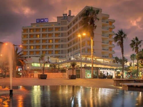 Внешний вид отеля H10 Tenerife Playa в Порто-де-ла-Крусе