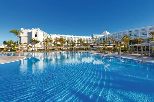 Внешний вид отеля Riu Palace Maspalomas