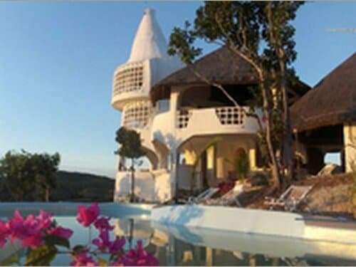 Внешний вид отеля Al Faro Cosmio Hotel