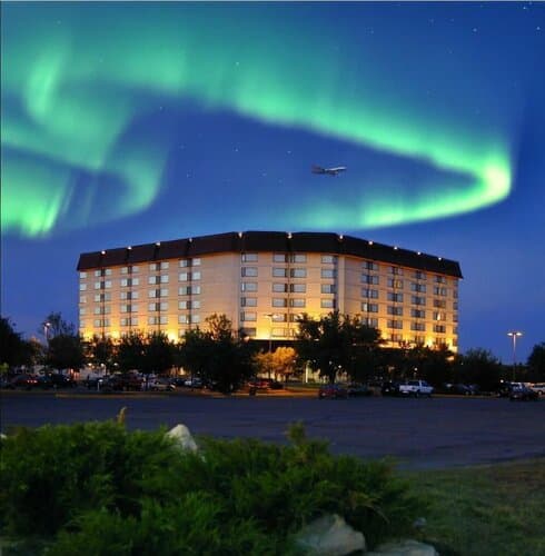 Внешний вид отеля Saskatoon Inn & Conference Centre в Саскатуне