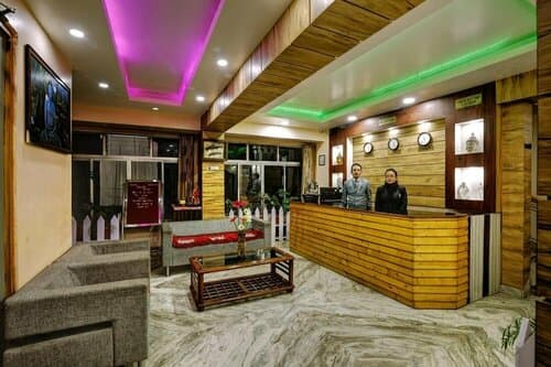 Внешний вид отеля Hotel White Yak