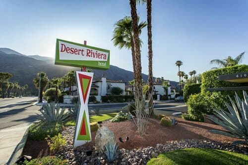 Внешний вид отеля Desert Riviera Hotel