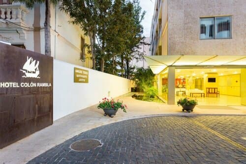 Внешний вид отеля Hotel Colón Rambla в Санта-Крус-де-Тенерифе