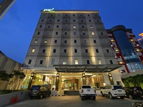Внешний вид отеля Pop! Hotel Pasar Baru Jakarta в Особом столичном округе Джакарте