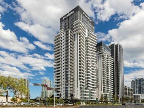 Внешний вид отеля Meriton Suites Broadbeach, Gold Coast в Голд-Косте