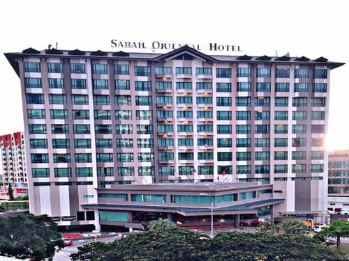 Внешний вид отеля Sabah Oriental Hotel в Кота-Кинабалу