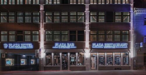 Внешний вид отеля Plaza Hotel