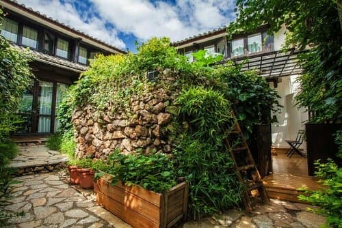 Внешний вид отеля The Bivou Lijiang