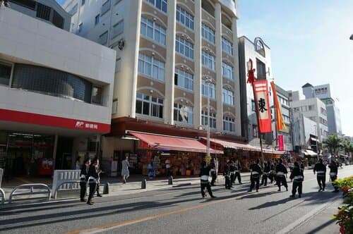 Внешний вид отеля Abest Cube Naha Kokusai Street