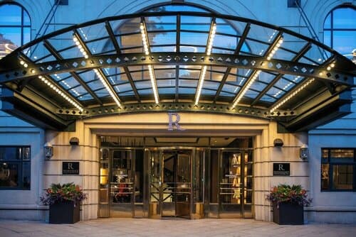 Внешний вид отеля Renaissance Philadelphia Downtown Hotel в Филадельфии