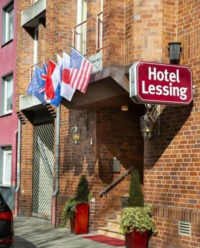 Внешний вид отеля Hotel Lessing в Дюссельдорфе